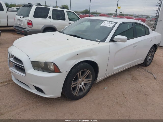 DODGE CHARGER SXT - 2