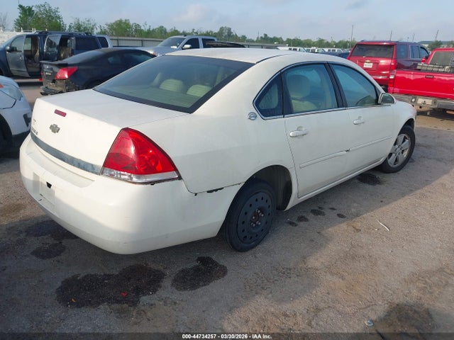 CHEVROLET IMPALA LT - 6