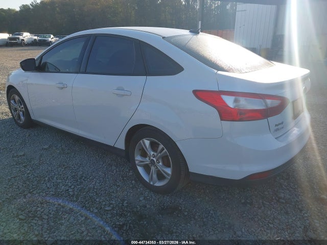 FORD FOCUS SE - 3