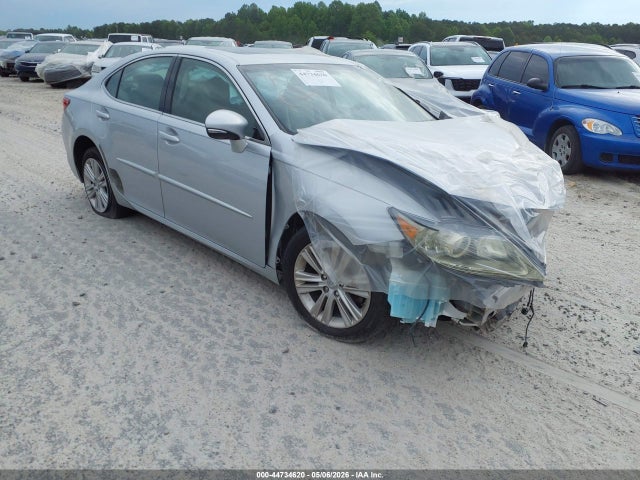 2013 LEXUS ES 