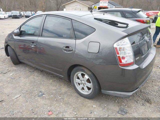 TOYOTA PRIUS - 3