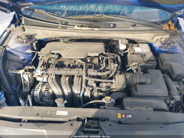 HYUNDAI ELANTRA SEL - 10