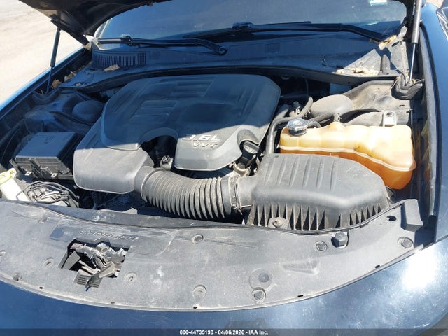 DODGE CHARGER SXT PLUS RWD - 10