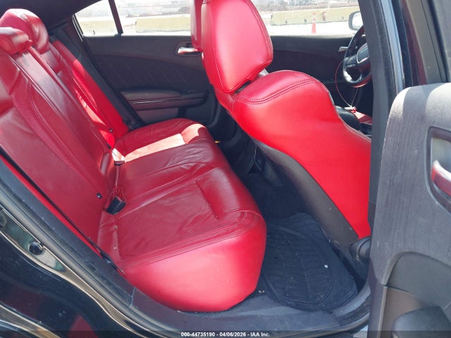 DODGE CHARGER SXT PLUS RWD - 8