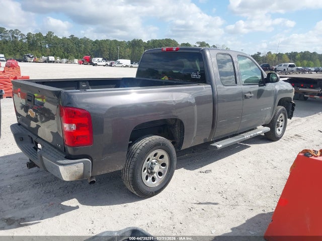 2011 Chevrolet SILVERADO 1500 LS 照片 4