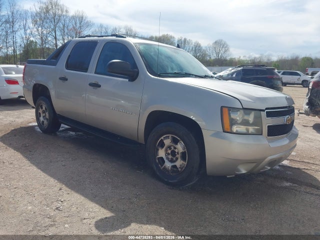 CHEVROLET AVALANCHE 1500 LS - 1