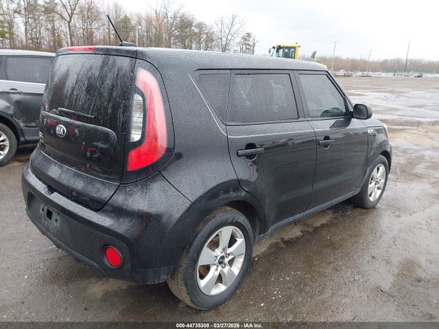 KIA SOUL - 4