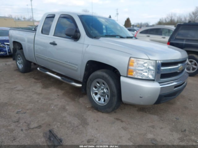 CHEVROLET SILVERADO 1500 LS - 1