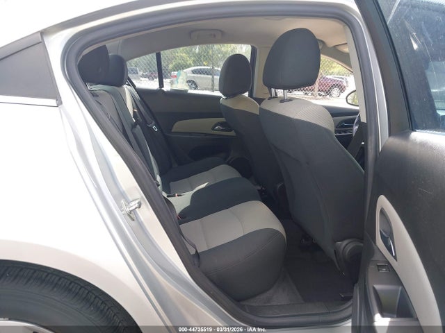 CHEVROLET CRUZE LS - 8