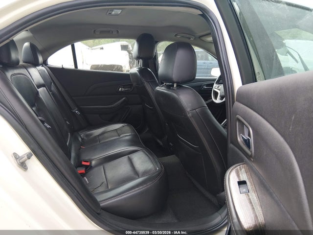 CHEVROLET MALIBU 2LT - 8