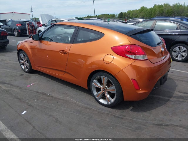 HYUNDAI VELOSTER BASE W/BLACK - 3