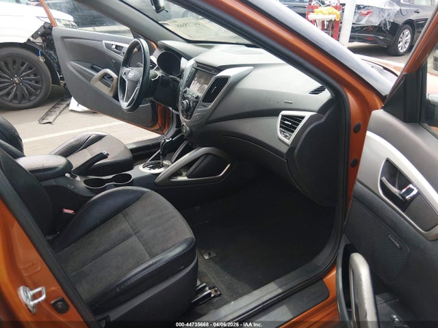 HYUNDAI VELOSTER BASE W/BLACK - 5