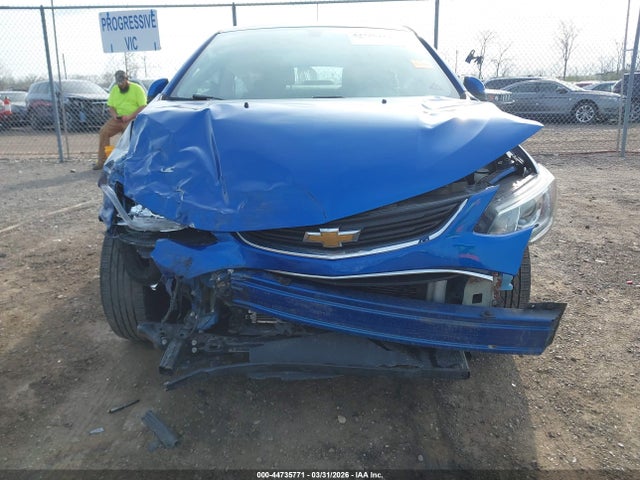 CHEVROLET SONIC LS AUTO - 6