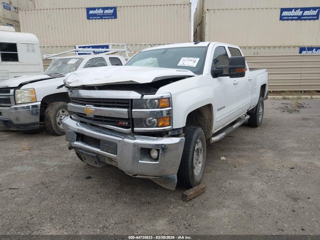 CHEVROLET SILVERADO 2500HD LT - 2
