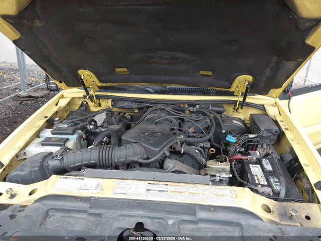 FORD EXPLORER SPORT TRAC - 10