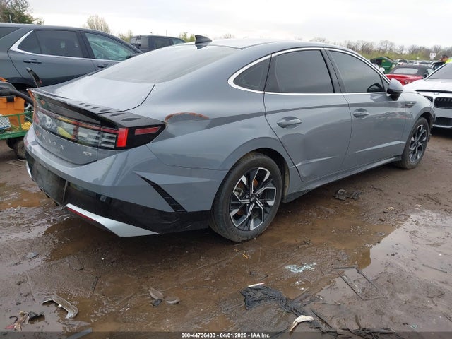 HYUNDAI SONATA SEL - 4