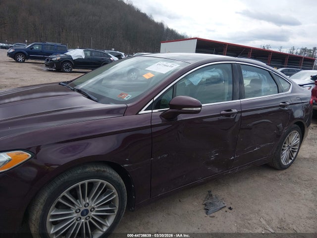 FORD FUSION SE - 6