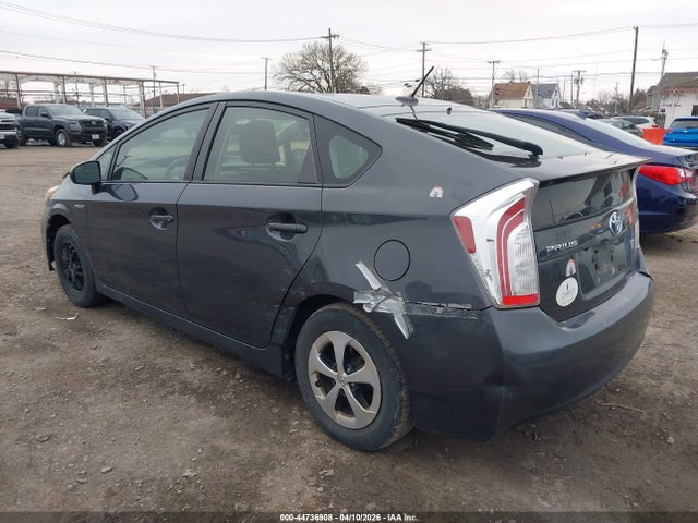 TOYOTA PRIUS - 3