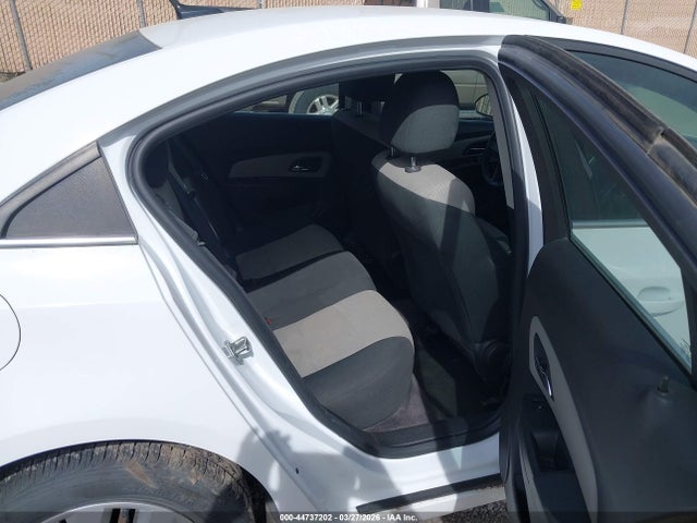 CHEVROLET CRUZE LS - 8