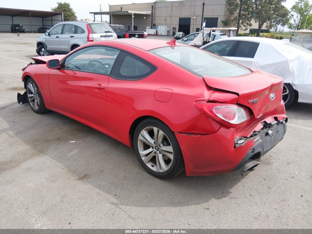 HYUNDAI GENESIS 2.0T PREMIUM - 3