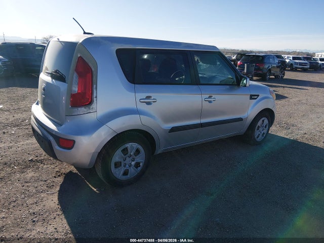 KIA SOUL - 2