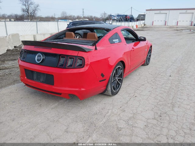FORD MUSTANG GT PREMIUM - 4