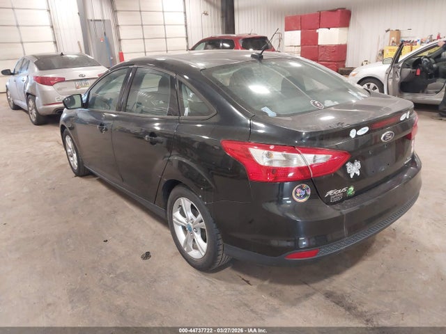 FORD FOCUS SE - 3