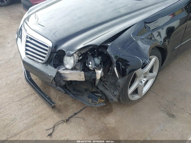 MERCEDES-BENZ E-CLASS - 6