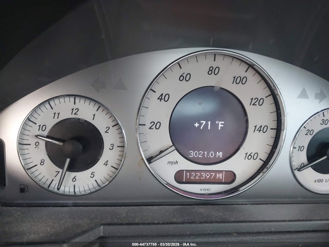 MERCEDES-BENZ E-CLASS - 7