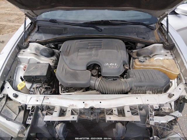 DODGE CHARGER SE - 10