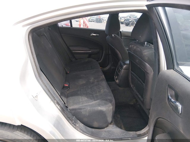 DODGE CHARGER SE - 8