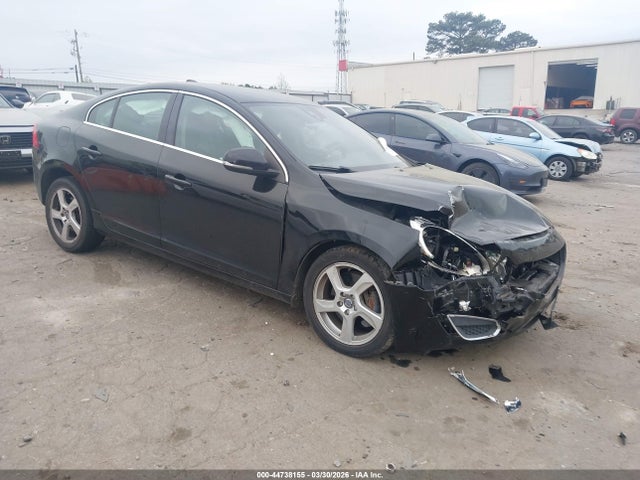 2013 VOLVO S60 T5/T5 PLATINUM/T5 PREMIER/T5 PREMIER PLUS