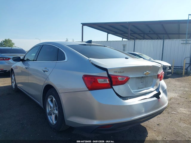 2017 Chevrolet MALIBU LS 照片 3
