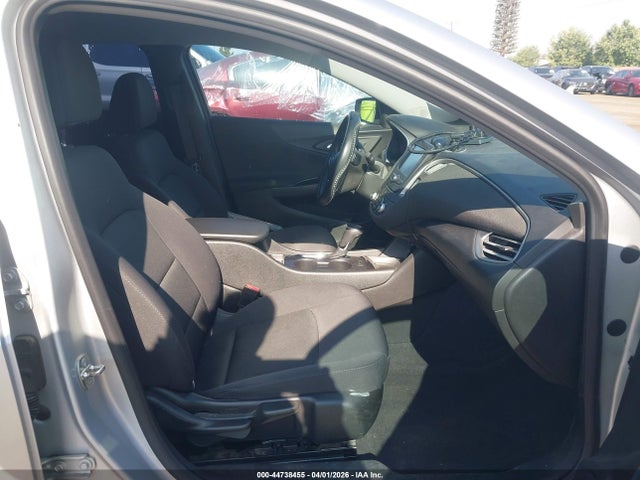 2017 Chevrolet MALIBU LS 照片 5