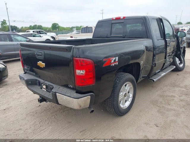 CHEVROLET SILVERADO 1500 - 4