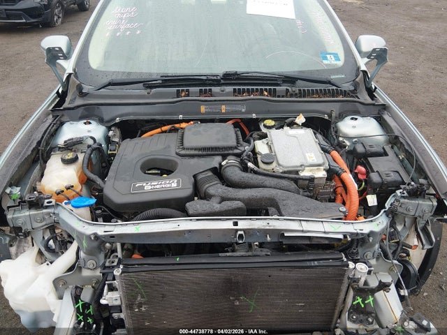 FORD FUSION ENERGI SE LUXURY - 10