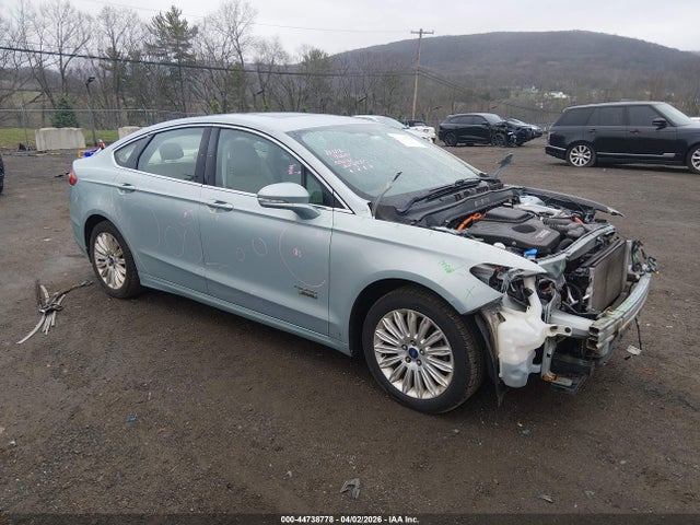 FORD FUSION ENERGI SE LUXURY - 1