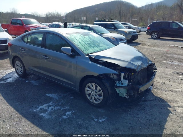 HYUNDAI ELANTRA SE - 1