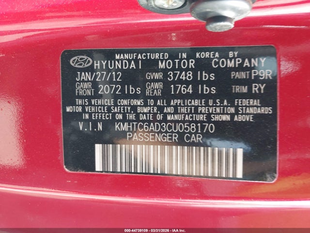 HYUNDAI VELOSTER BASE W/RED/BLACK - 9