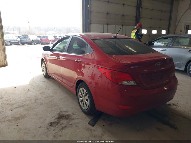 HYUNDAI ACCENT SE - 3