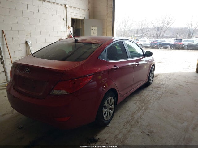 HYUNDAI ACCENT SE - 4