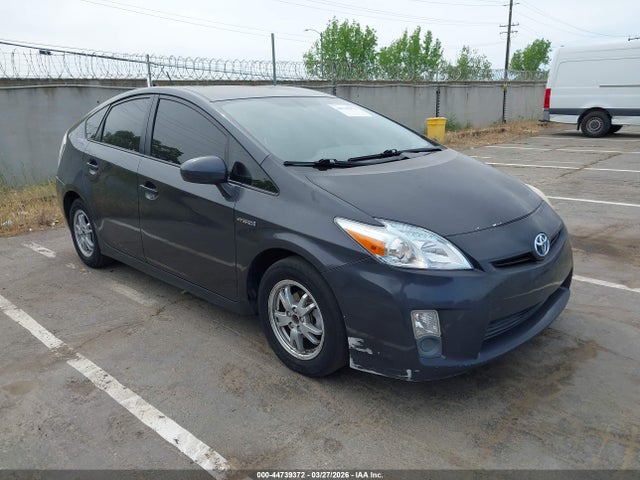 TOYOTA PRIUS - 1