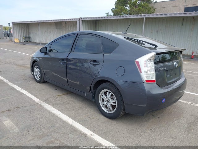TOYOTA PRIUS - 3