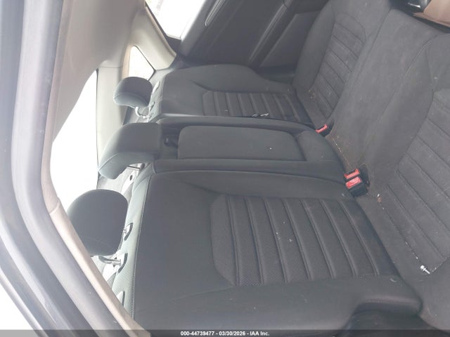FORD FUSION SE - 8