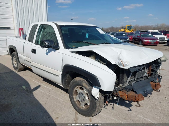 CHEVROLET SILVERADO 1500 LS - 1