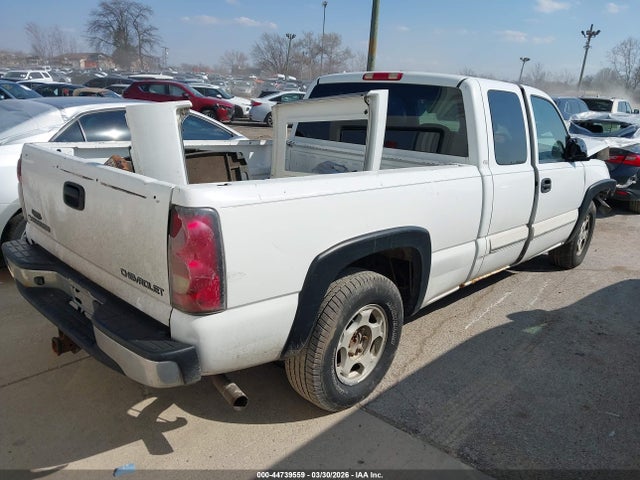 CHEVROLET SILVERADO 1500 LS - 4