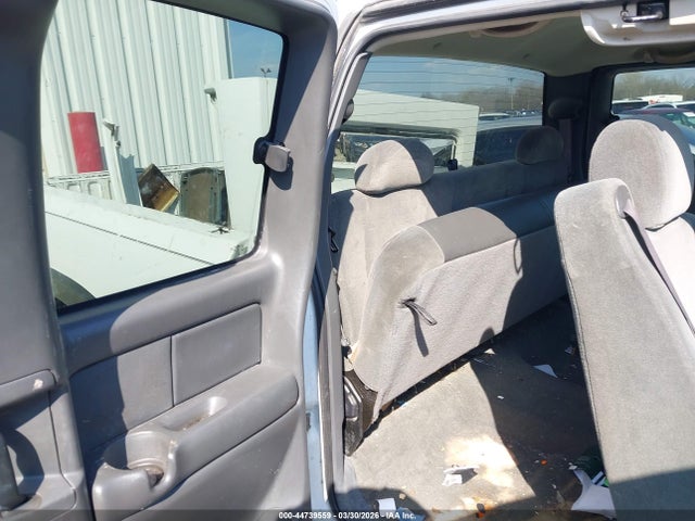 CHEVROLET SILVERADO 1500 LS - 8