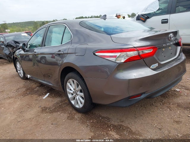 TOYOTA CAMRY - 3