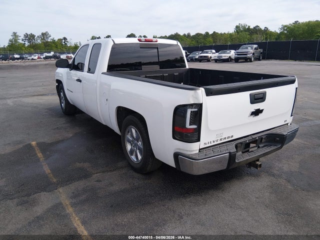 CHEVROLET SILVERADO 1500 - 3