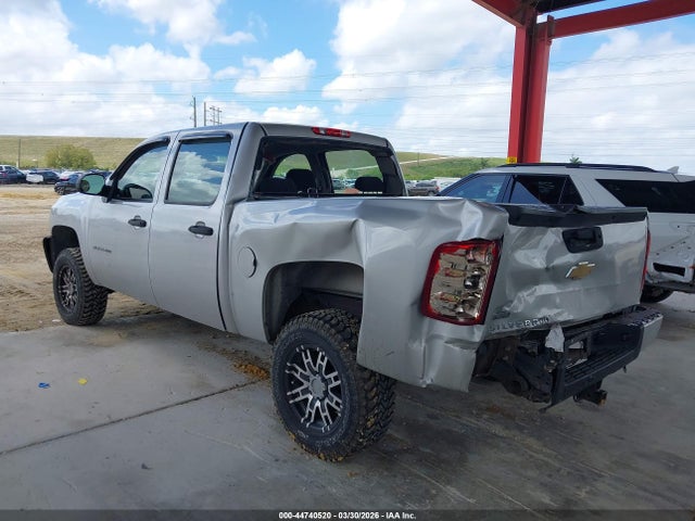 CHEVROLET SILVERADO 1500 - 3